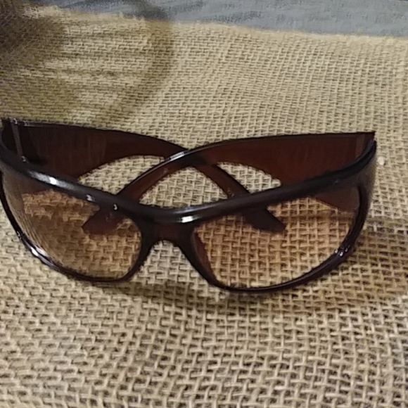 Gucci Accessories - Gucci Bronze/Brown Sunglasses w/o the case